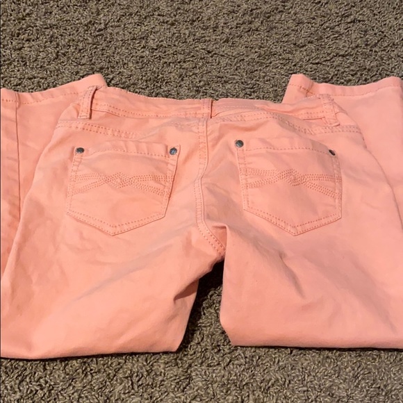 Coral capri - Picture 2 of 2